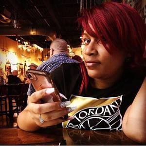 Meet your Posher, Shontieria